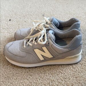 New Balance 574 Classics – Grey Beige (U574GBG) Size 9.5